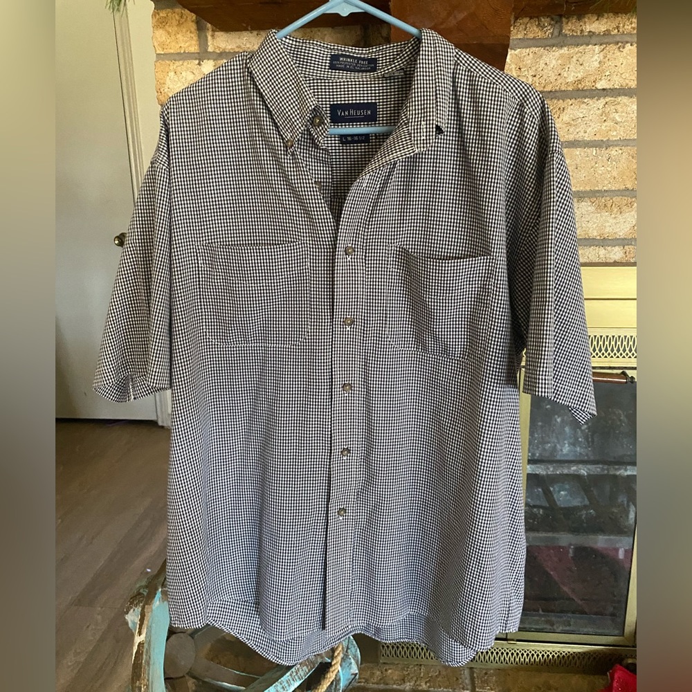 Black Gingham Van Heusen Button up